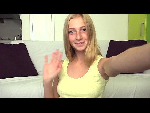 ❤️ Keď sa nudím, lenivo si masturbujem svoju ružovú kundičku ❌ Domáce porno na sk.dreamlandpassionjourney.ru ☑